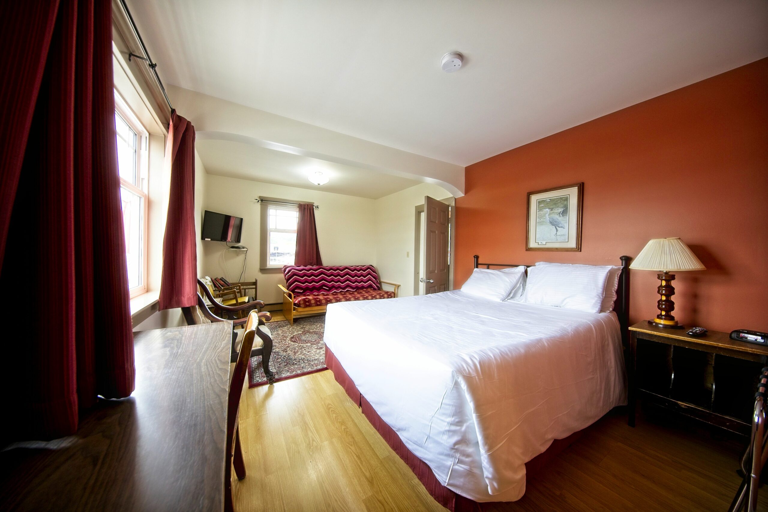 Harbourview Room at Eagle Bluff Bed & Breakfast